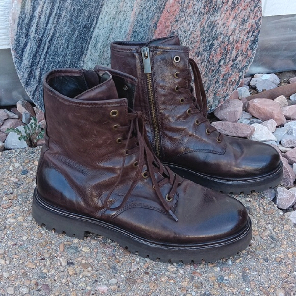 Thursday Boot Company brown leather combat lace up boots women's sz 9